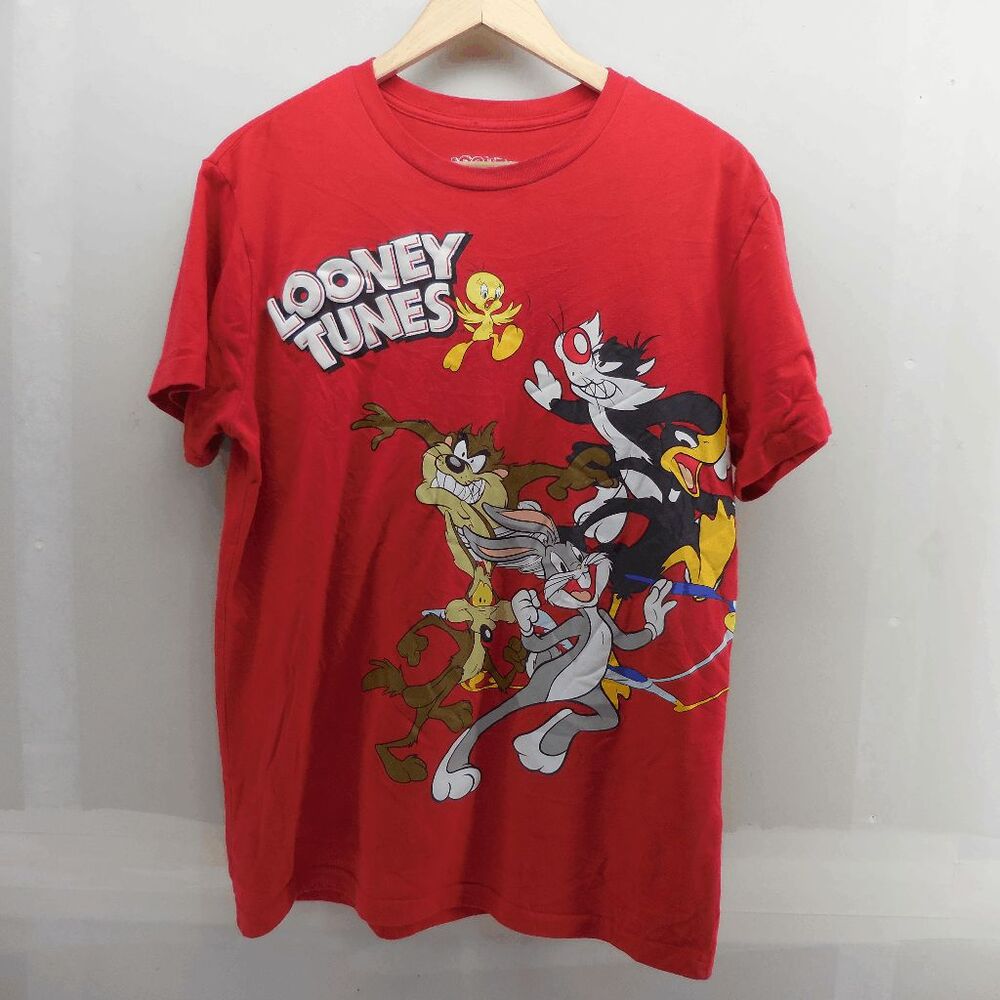 Y2K Vintage Looney Tunes AOP Red Graphic M Shirt Tweety Bugs Bunny Sylvester Taz